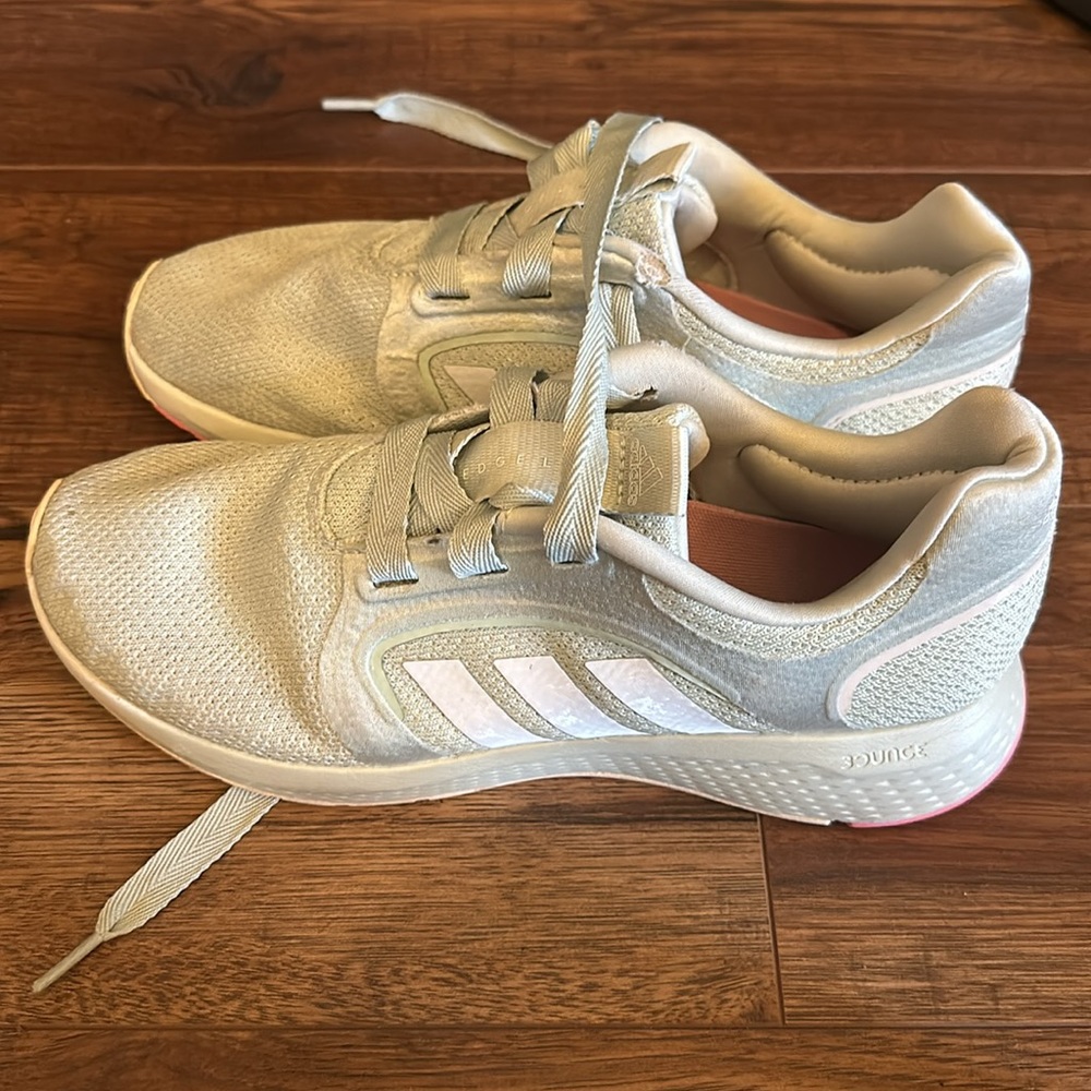 Adidas Bounce